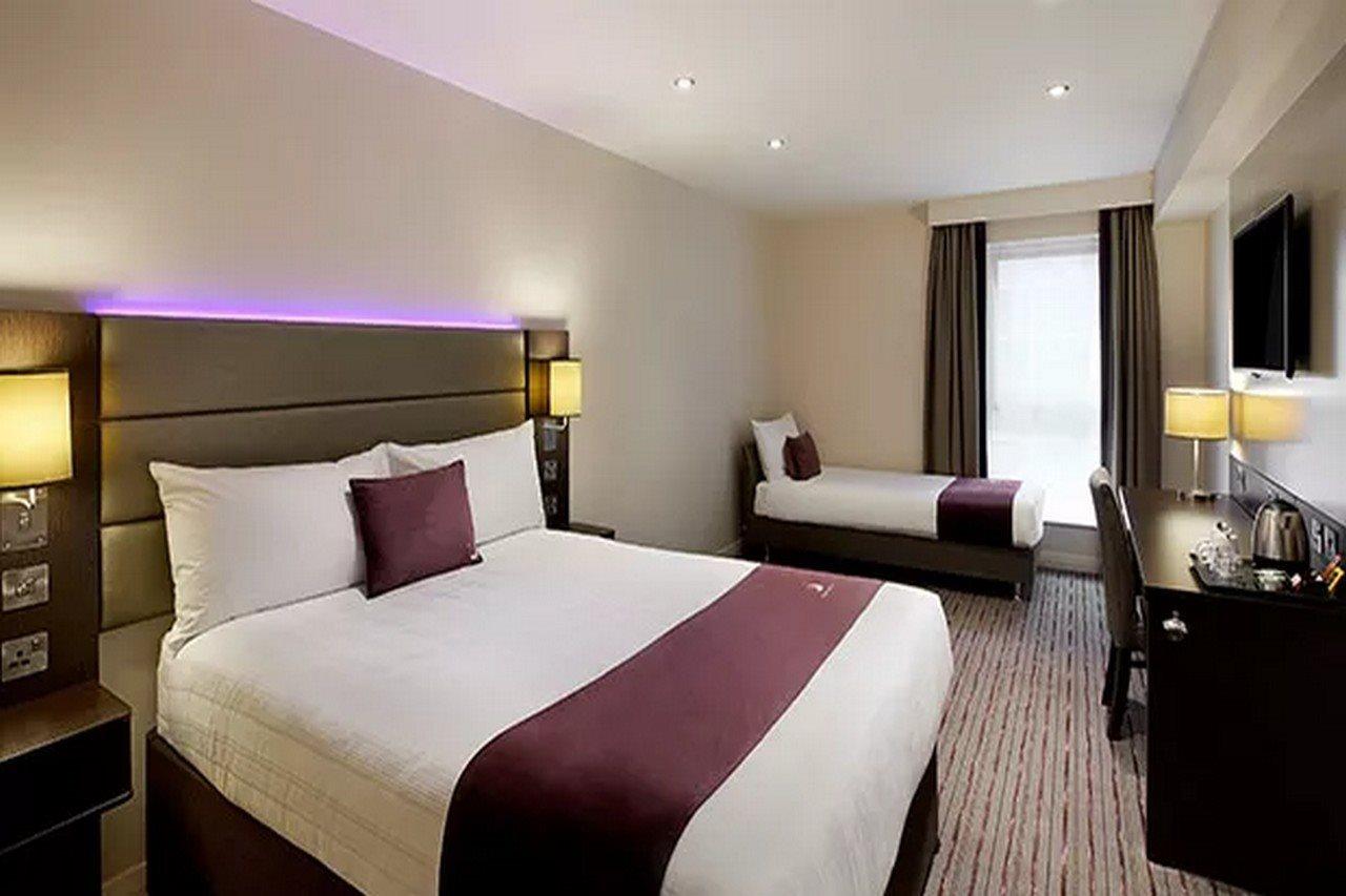 Premier Inn Norwich Airport エクステリア 写真