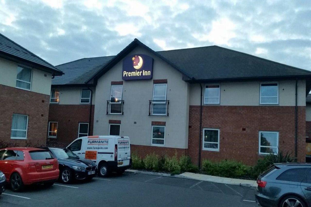 Premier Inn Norwich Airport エクステリア 写真